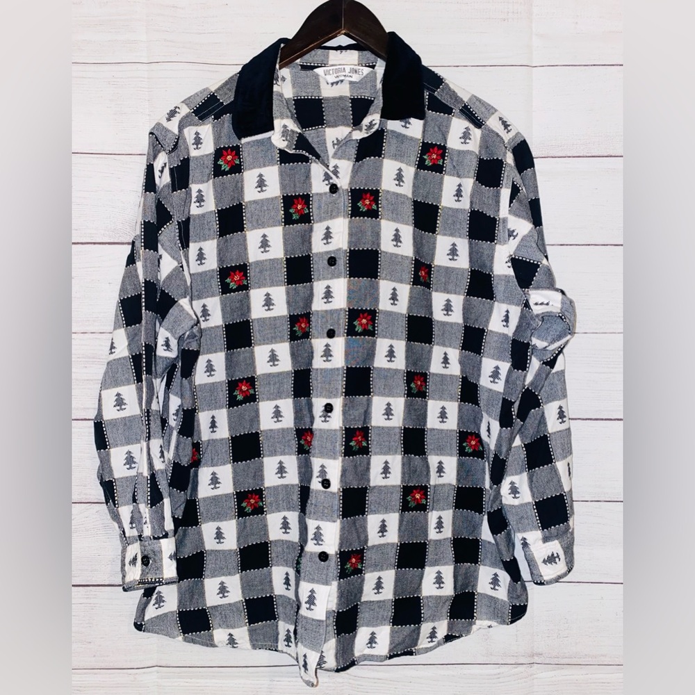 Victoria Jones Checkered Long Sleeve Top-Size 2X.